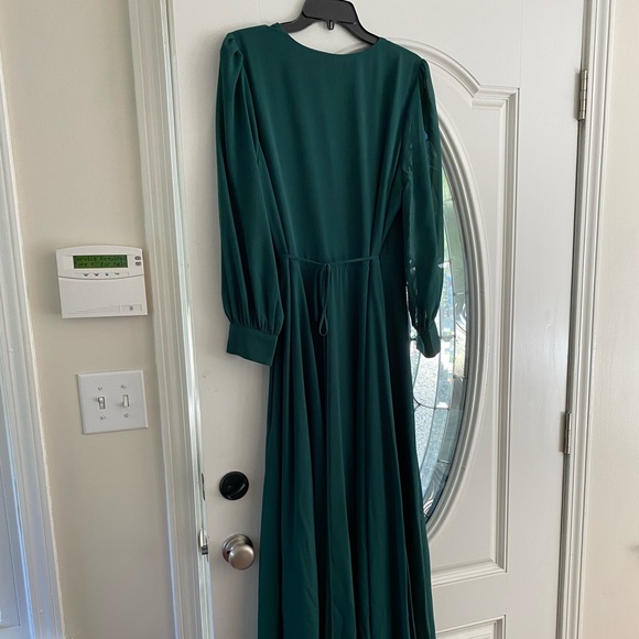 Emerald Green Wrap Dress - Picture 4 of 10